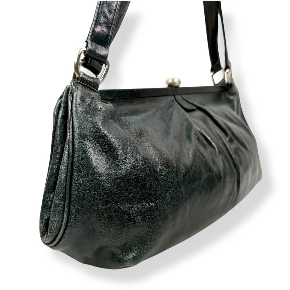 ❌SOLD❌ Vintage HOBO INTERNATIONAL fine leather kiss lock purse - Picture 3 of 14
